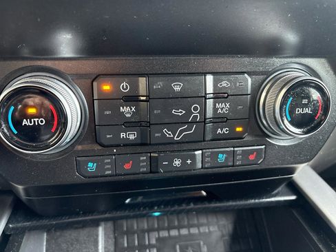 Used 2020 Ford F450 Platinum w/ FX4 Off-Road Package image 12