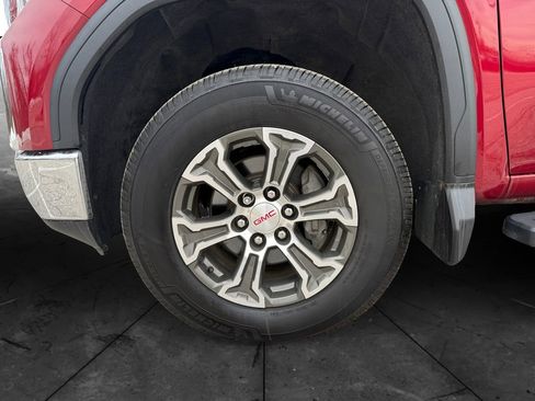 Used 2019 GMC Sierra 1500 SLT image 14