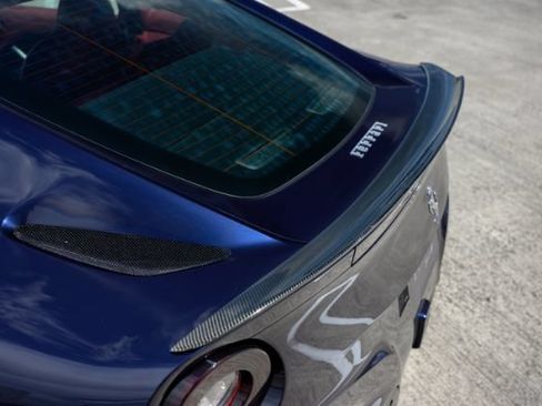 Used 2013 Ferrari F12 Berlinetta RWD image 37