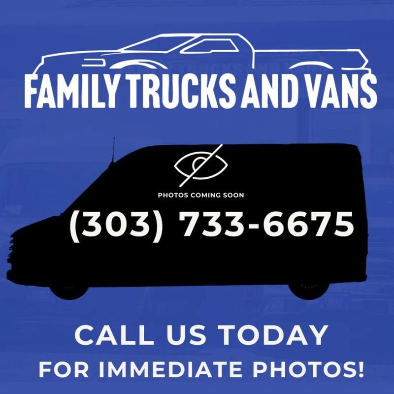 Used 2008 GMC Savana 3500 RWD image 1