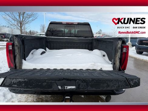 Used 2024 GMC Sierra 2500 Denali w/ Denali Reserve Package image 4
