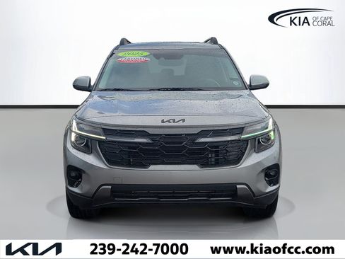 Certified 2025 Kia Seltos X-Line AWD/4WD image 2