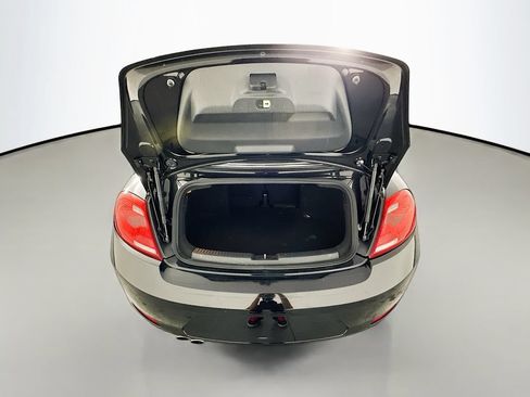 Used 2013 Volkswagen Beetle 2.5 FWD image 23
