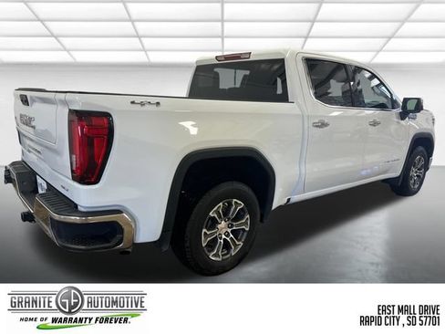 Used 2024 GMC Sierra 1500 SLT AWD/4WD image 6