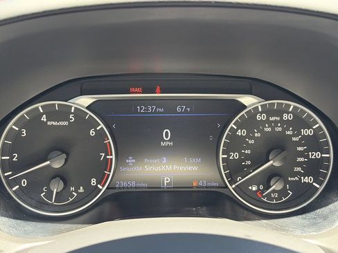 Used 2023 Nissan Altima 2.5 SR FWD image 14