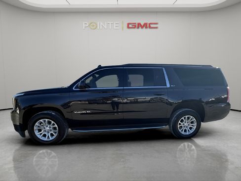 Used 2019 GMC Yukon XL SLT image 10