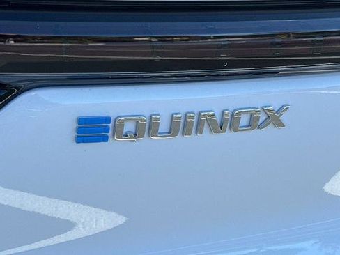 New 2026 Chevrolet Equinox EV LT image 10