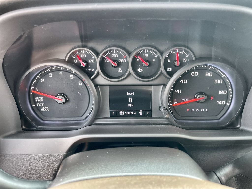 Used 2023 Chevrolet Silverado 1500 Custom AWD/4WD image 11