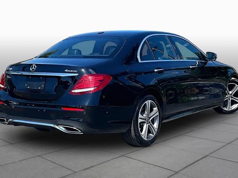 Used 2020 Mercedes-Benz E 350 4MATIC Sedan image 13