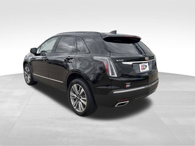 Certified 2021 Cadillac XT5 Sportv w/ Platinum Package AWD/4WD image 5