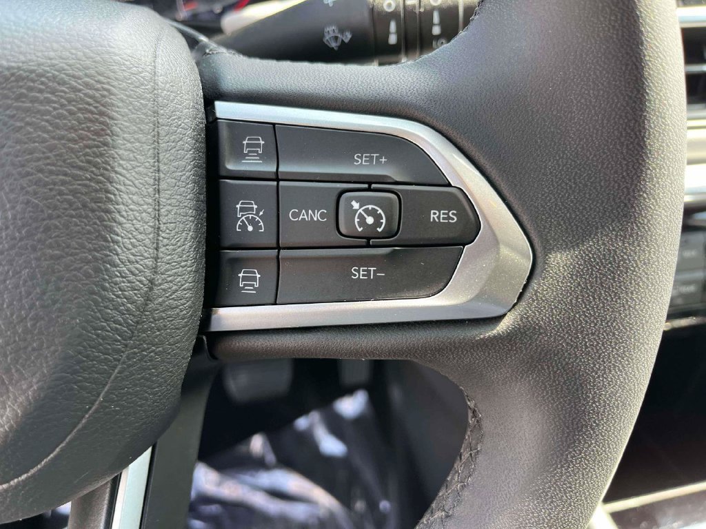 Used 2024 Jeep Compass Limited AWD/4WD image 19