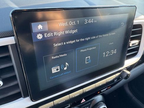 New 2026 Hyundai Venue SEL image 23