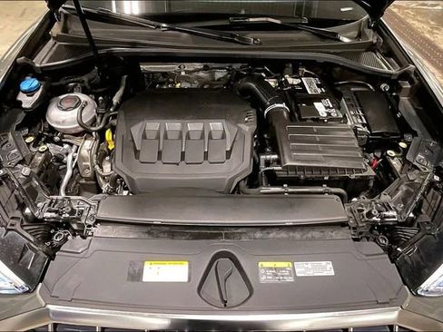 Used 2023 Audi Q3 2.0T Premium w/ Convenience Package image 10