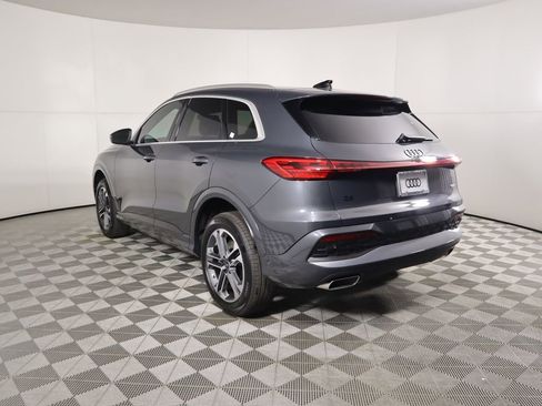 Used 2025 Audi Q5 Premium w/ Convenience Package AWD/4WD image 8