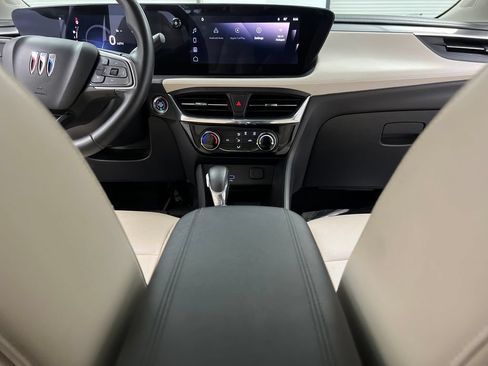 Used 2024 Buick Encore GX Sport Touring FWD image 41