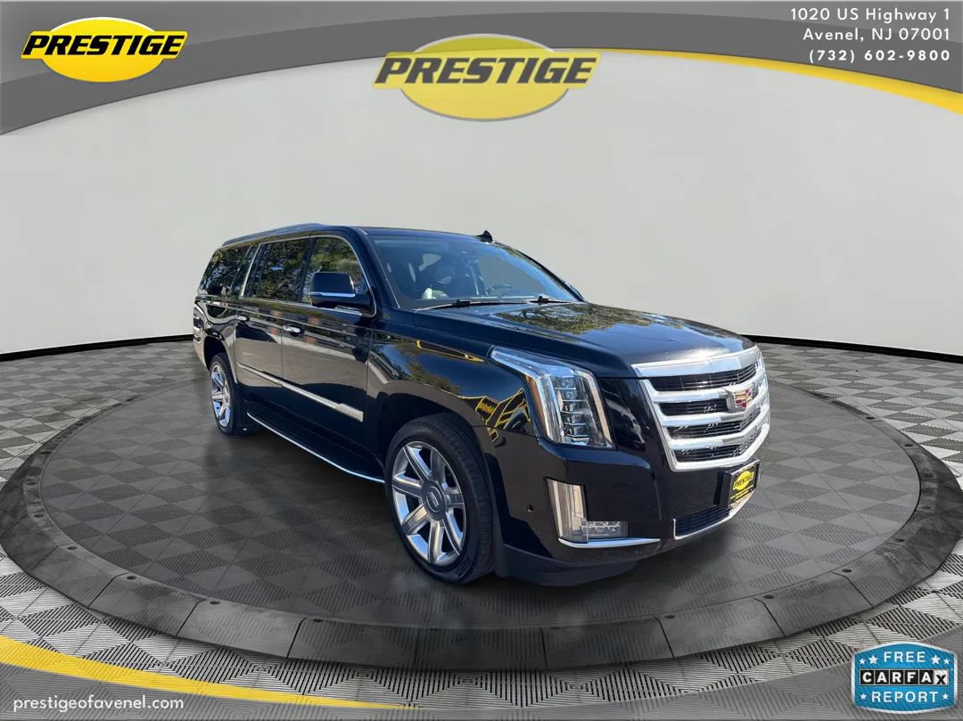 Used 2020 Cadillac Escalade ESV Luxury AWD/4WD image 3