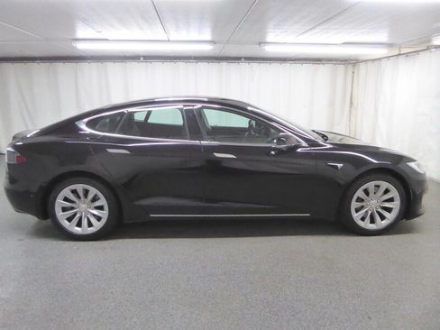Used 2018 Tesla Model S 75D AWD/4WD image 8