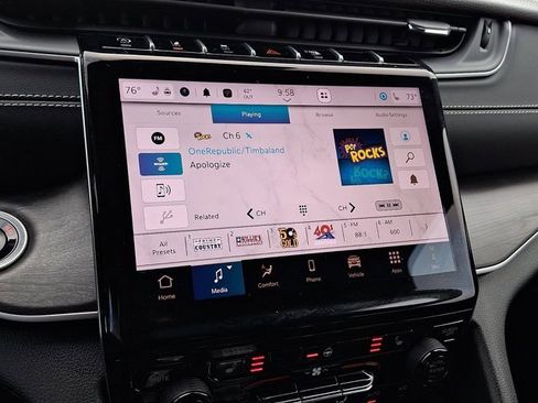 Certified 2025 Jeep Grand Cherokee Limited w/ Trailer Tow Package image 23