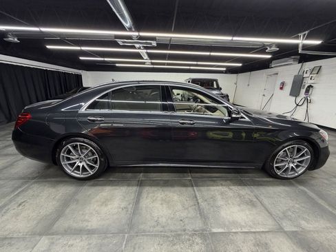 Used 2019 Mercedes-Benz S 560 Sedan image 8