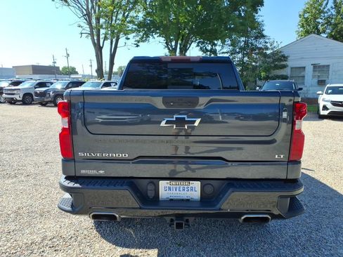 Used 2021 Chevrolet Silverado 1500 LT Trail Boss w/ Convenience Package II AWD/4WD image 6