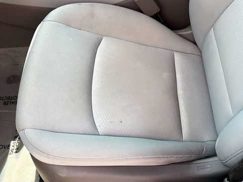 Used 2023 Chevrolet Malibu LS FWD image 19