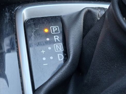 Used 2019 Nissan Rogue Sport S image 11