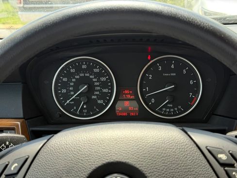 Used 2010 BMW 535i Sedan RWD image 12
