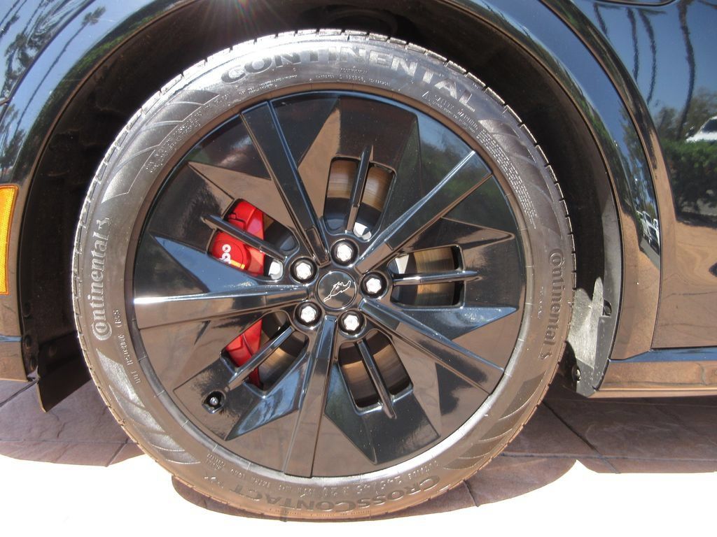 Certified 2025 Ford Mustang Mach-E GT AWD/4WD image 9