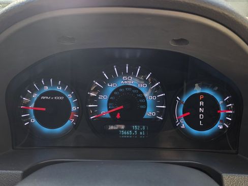 Used 2010 Ford Fusion SE image 19