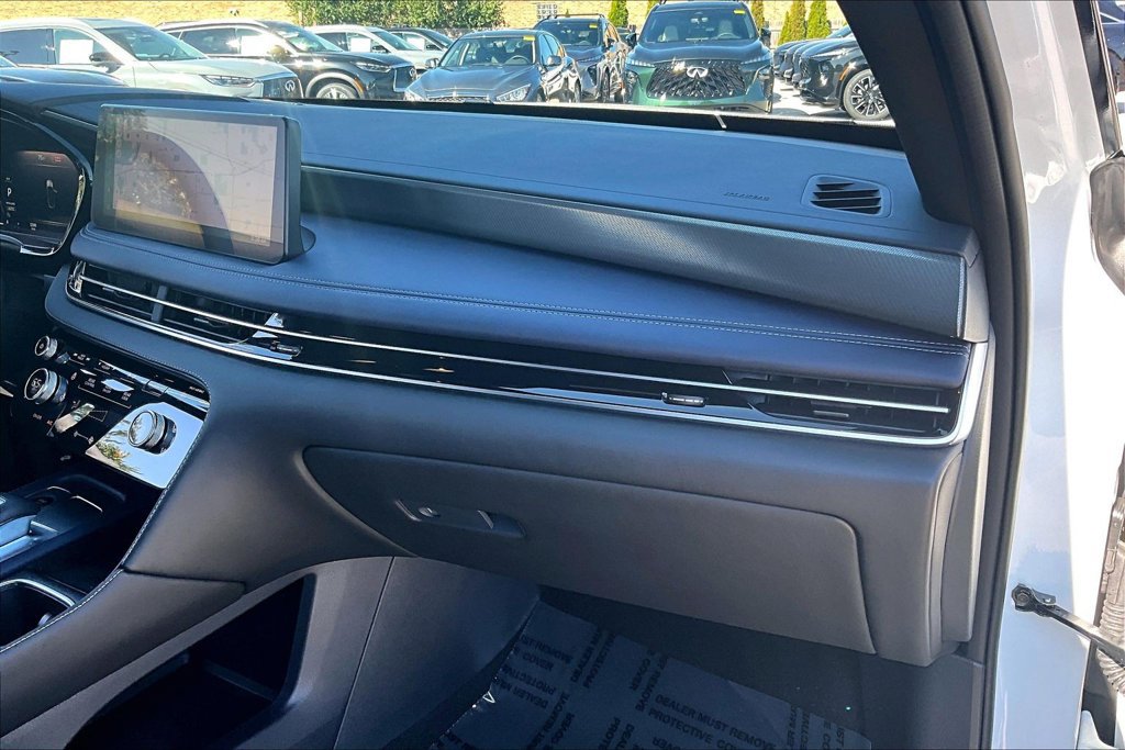 Certified 2027 INFINITI QX60 Sport w/ Dark Cargo Package AWD/4WD image 27