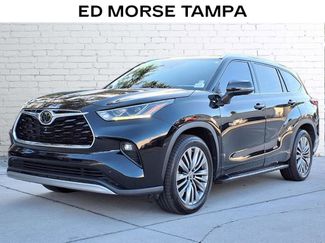 Used 2020 Toyota Highlander Platinum video 1