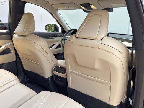 Used 2025 INFINITI QX60 Luxe FWD image 38