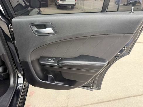 Used 2021 Dodge Charger SXT w/ Blacktop Package image 27