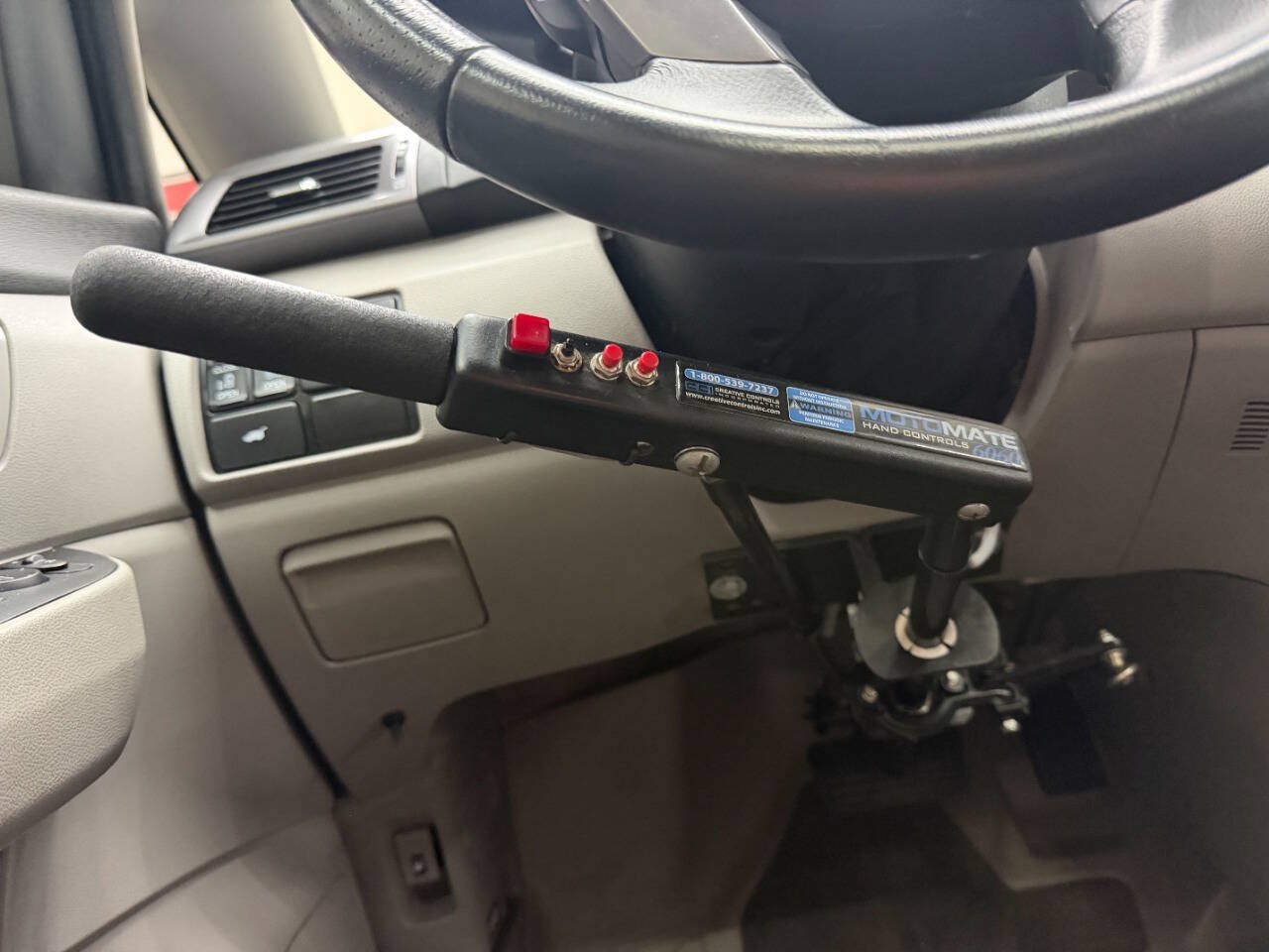 Used 2014 Honda Odyssey EX-L image 18