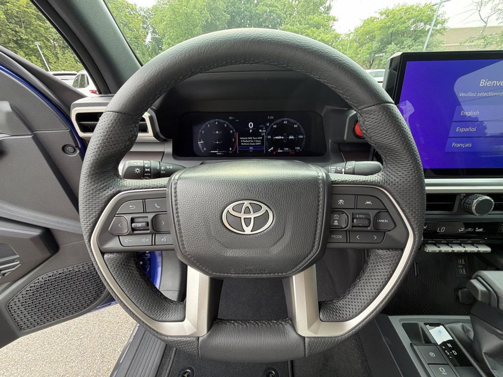 Used 2024 Toyota Tacoma TRD Off-Road AWD/4WD image 18