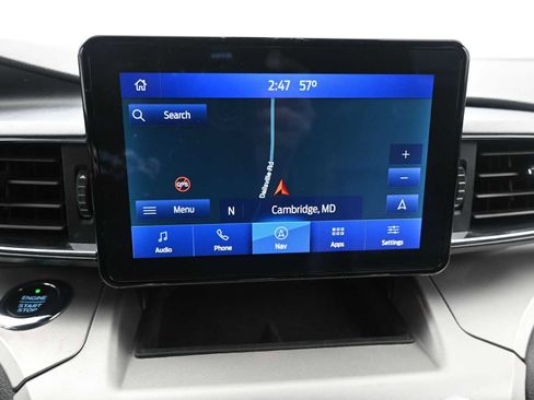 Used 2021 Ford Explorer XLT w/ Equipment Group 202A image 17