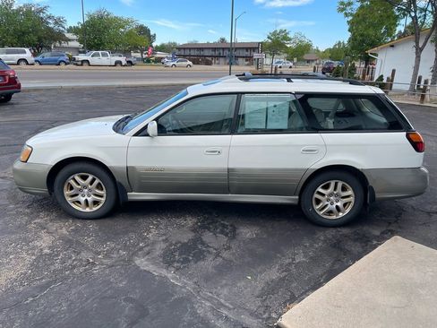 Used 2000 Subaru Outback Limited AWD/4WD image 6