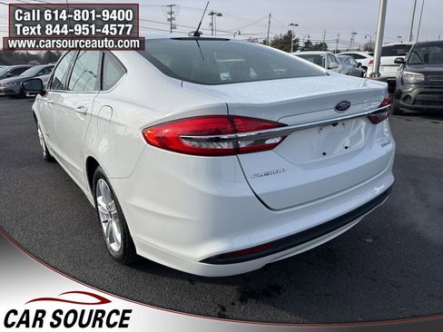 Used 2018 Ford Fusion S image 5