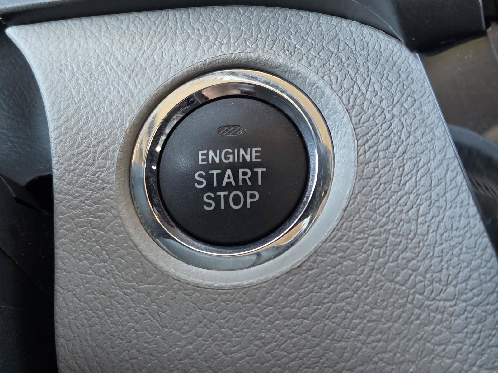 Used 2020 Toyota Sienna XLE FWD image 20