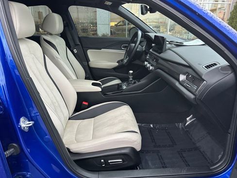 Used 2023 Acura Integra A-Spec image 17