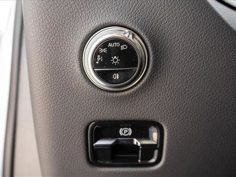 Certified 2026 Mercedes-Benz GLC 300 4MATIC image 14