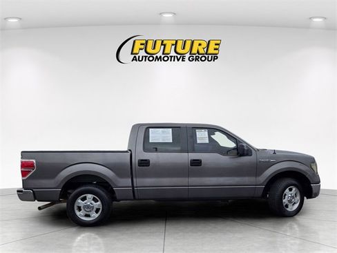 Used 2010 Ford F150 XLT image 3