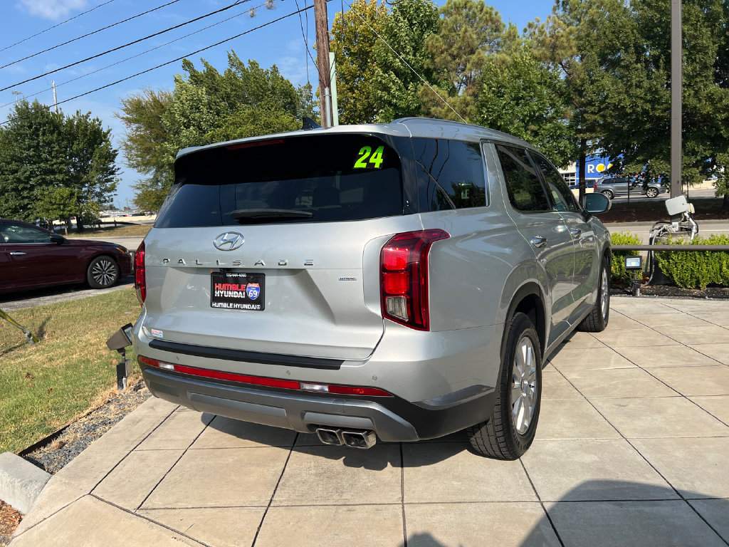 Used 2024 Hyundai Palisade SEL AWD/4WD image 12