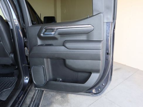 Used 2023 Chevrolet Silverado 1500 LTZ w/ Technology Package image 44