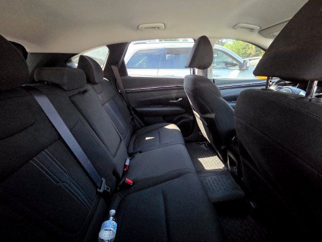 Used 2024 Hyundai Tucson SEL FWD image 9