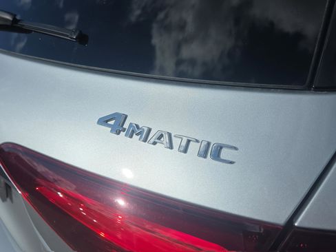 Certified 2025 Mercedes-Benz GLE 580 GLE 580 image 5