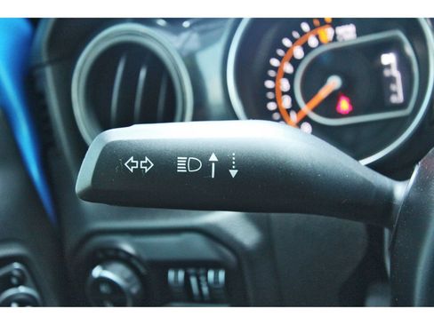 Used 2022 Jeep Gladiator Sport AWD/4WD image 22