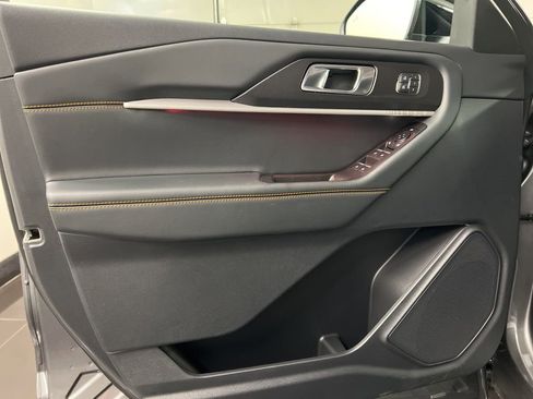 New 2026 Ford Explorer Tremor AWD/4WD image 32