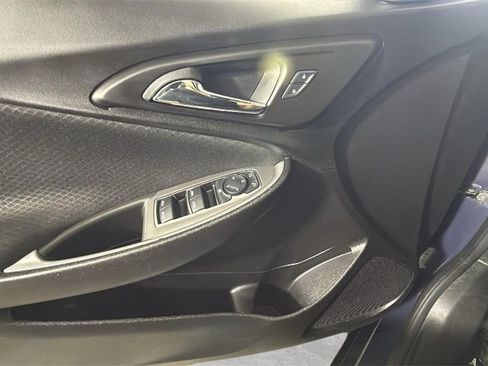 Certified 2025 Chevrolet Malibu RS image 24