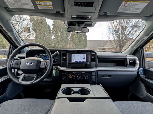 Used 2025 Ford F250 XL w/ STX Appearance Package image 13